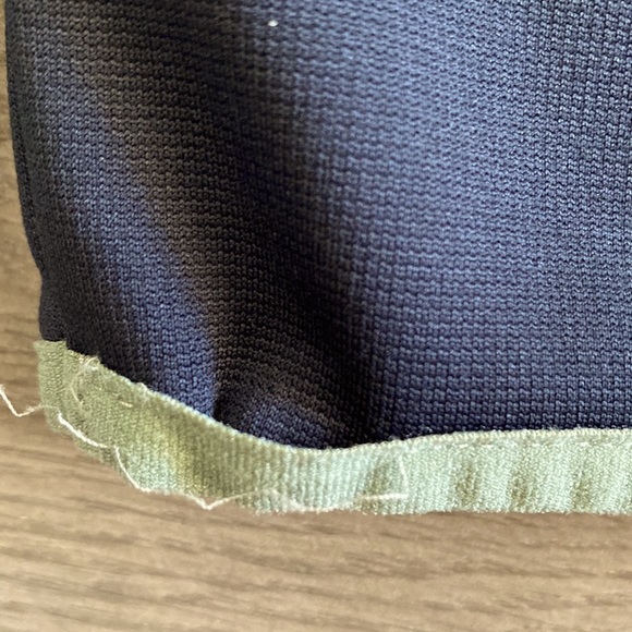 Boys Under Armour Black Hoodie/Pullover with Camo Athlete Graphic - Picture 9 of 10